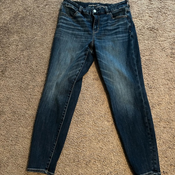 American Eagle Outfitters Denim - AE Curvy Jean size 10 Short